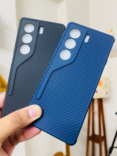Tecno Camon 40 Back Cover Strip Silicone_img_1
