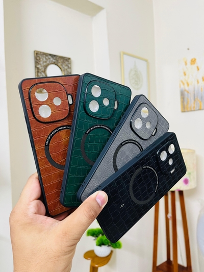 IQoo NEo 10R / IQOO Z9 Turbo / IQOO Z9 Turbo Plus Back Cover Leather Finished With Magsafe Working Phone Case_img_2