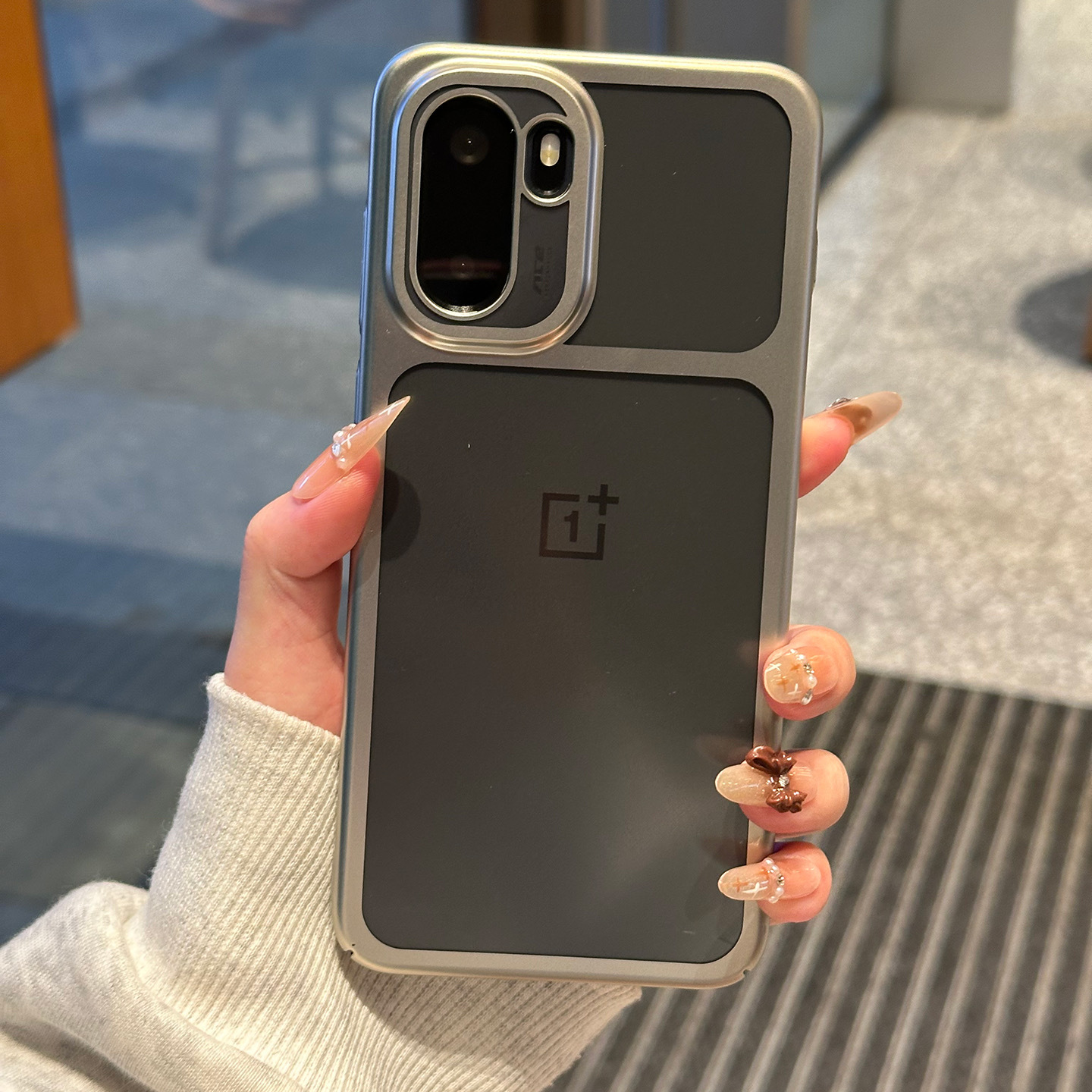 OnePlus Ace 6/OnePlus Ace6T Back Cover Silver Color